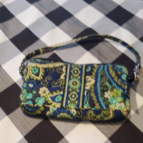Vera Bradley Handbags - Vera Bradley Zip closure Wristlet Zip Rhythm & Blues Green Paisley change purse.